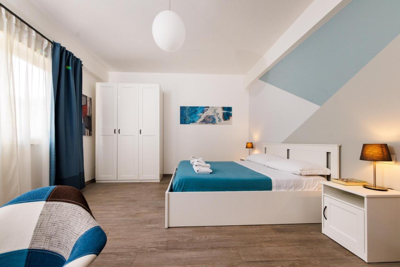 Blue Apartment Messina Luaran gambar